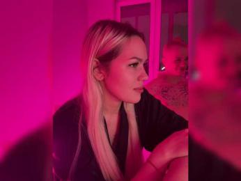 James-Eva0 webcam model stream image