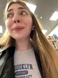 Sunny___Bunny webcam model stream image