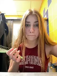 Sunny___Bunny webcam stripchat model stream image