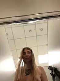 Sunny___Bunny webcam model stream image