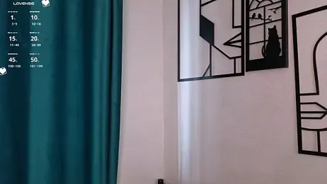 EdlaHewell webcam stripchat model stream image