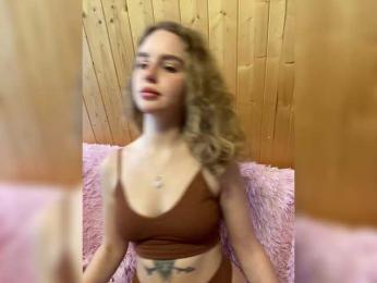 Sweetie_Kitty webcam bongacams model stream image