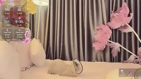 --102KymMiiss-- webcam model stream image