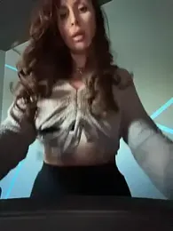 LunaBex webcam model stream image