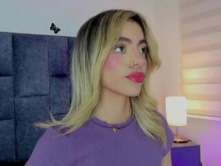 Violetta Ficher webcam flirt4free model stream image