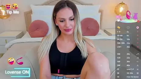 MissLoou webcam model stream image