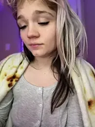 Cutiepiespanks webcam model stream image