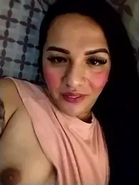 Yourbabyshane webcam model stream image