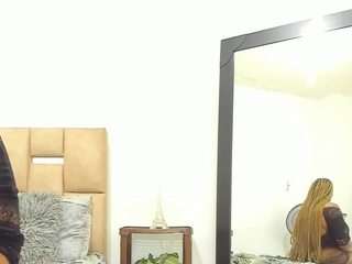 alishagoddes webcam model stream image