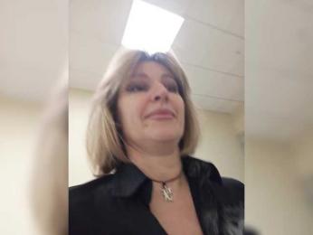 LagoonJoy webcam model stream image