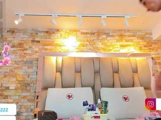 valirya-devote webcam model stream image