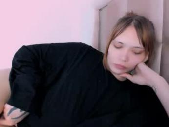 yomoyoo webcam model stream image