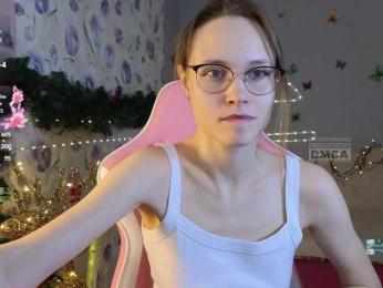 Armura webcam bongacams model stream image