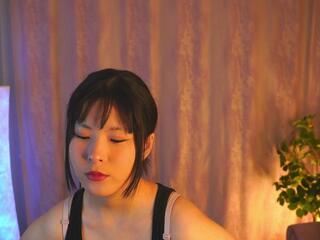 Ivory Cruden webcam model stream image