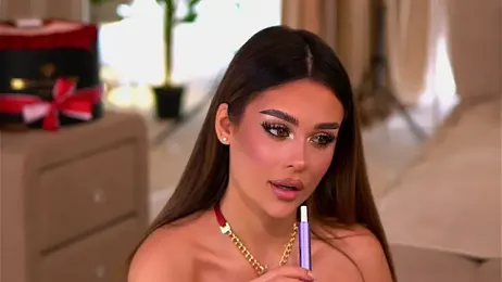 YasmineShaw webcam model stream image