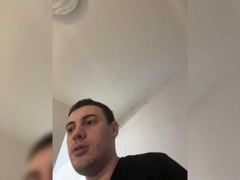 Dream022 webcam model stream image