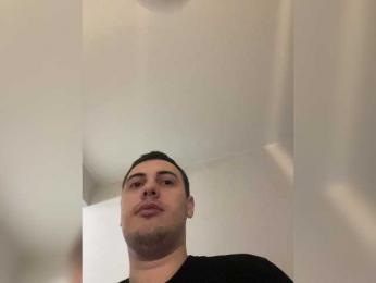 Dream022 webcam model stream image