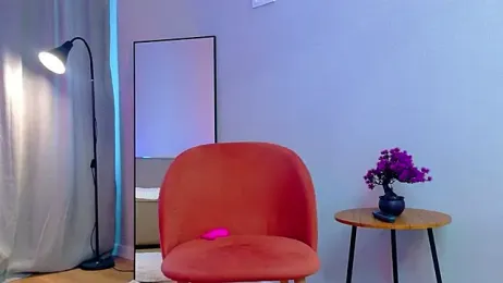 StarrShinee webcam model stream image