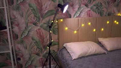 NydiaEkin webcam model stream image