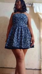 honesexy webcam model stream image