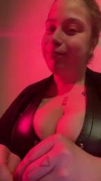 Streetslutblue webcam model stream image