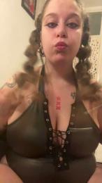 Streetslutblue webcam model stream image