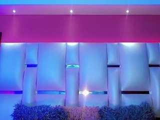 hallyyhott webcam model stream image