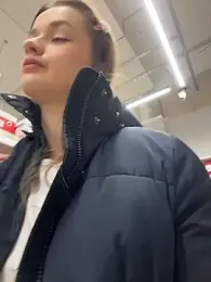 KittyQueeny webcam model stream image