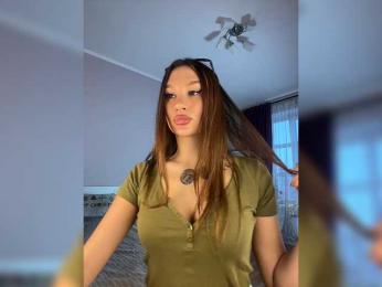 sofi-love webcam bongacams model stream image