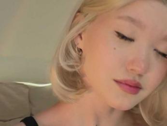 milli-sunrise webcam bongacams model stream image