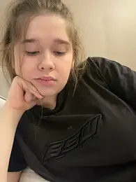 HornyGirlH webcam model stream image