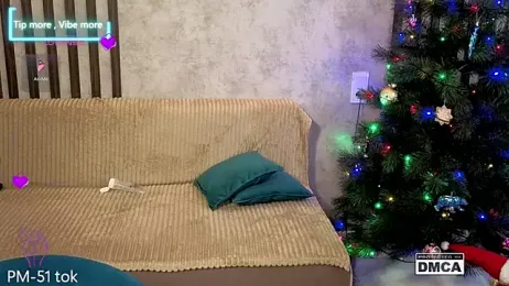 Holl1Would webcam model stream image