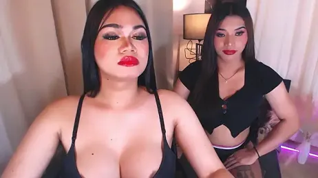 HeavenlyHugeCock webcam model stream image