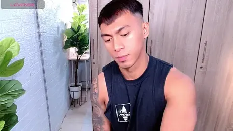 PinooyMilker webcam model stream image