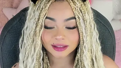 conny__curly webcam model stream image