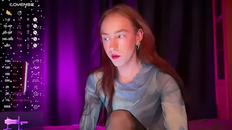 Avril_Pearly_ webcam model stream image