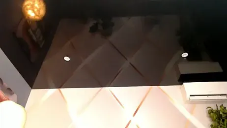 OksanaOcean webcam model stream image