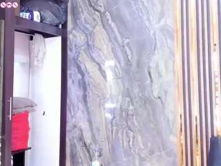 laurasaenz01 webcam model stream image