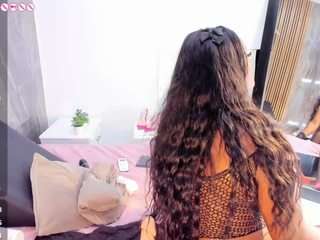 laurasaenz01 webcam model stream image