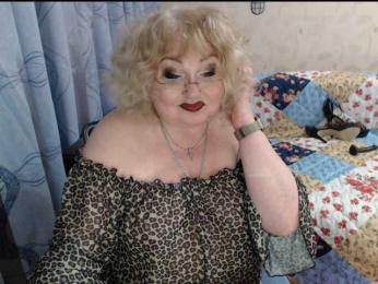 livingnextdoor webcam model stream image