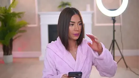 Abbela_White webcam model stream image