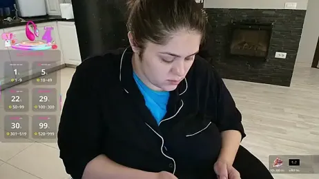 Layla- webcam stripchat model stream image