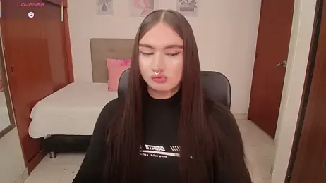 Miley_Baker webcam model stream image