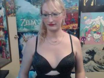 savanah_banana webcam model stream image
