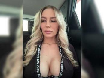 -Estonia- webcam bongacams model stream image