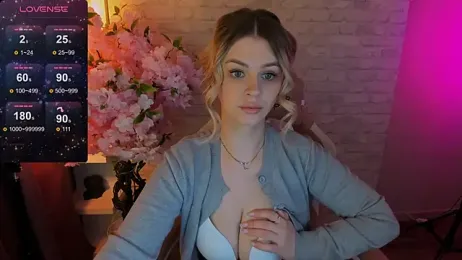 Love_Bri webcam stripchat model stream image