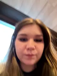 PumaShyXD webcam model stream image