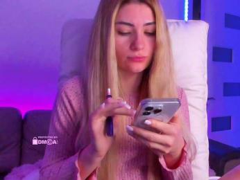 Lynx webcam model stream image