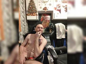 Innokentiy449 webcam bongacams model stream image