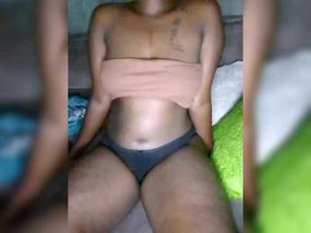 Davinalola webcam model stream image